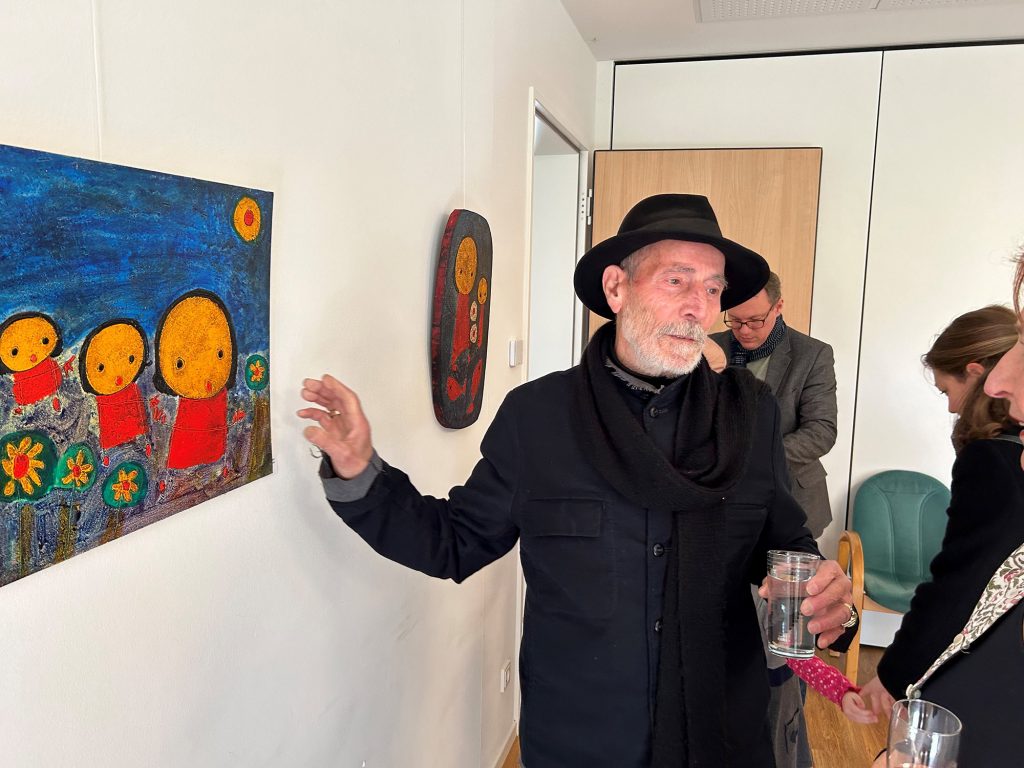 Der Eitorfer Künstler Giovanni Vetere im Elisabeth-Hospiz